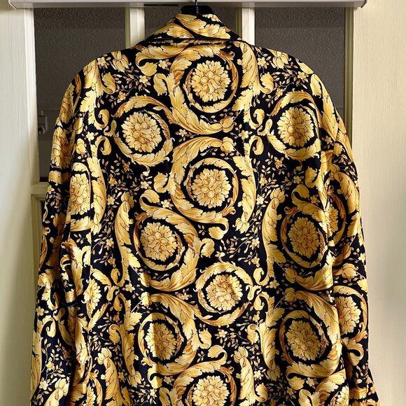 Brand New w/Tags $1,825 VERSACE Barocco-Print SILK PAJAMA TOP Size 4 IT / M - Picture 5 of 15